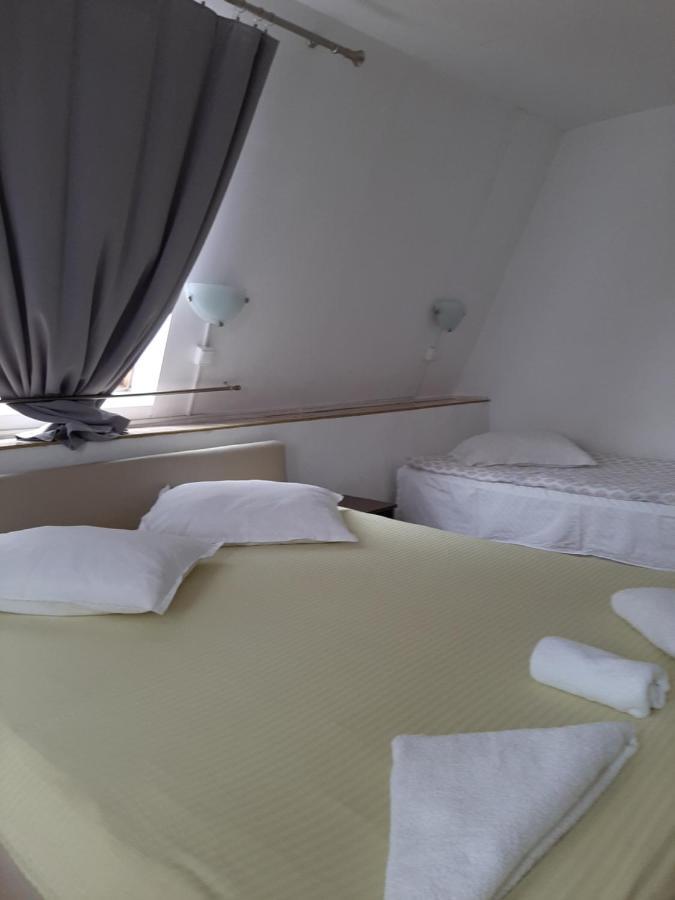Piccola Italia Casa Racovita Cluj-Napoca Extérieur photo