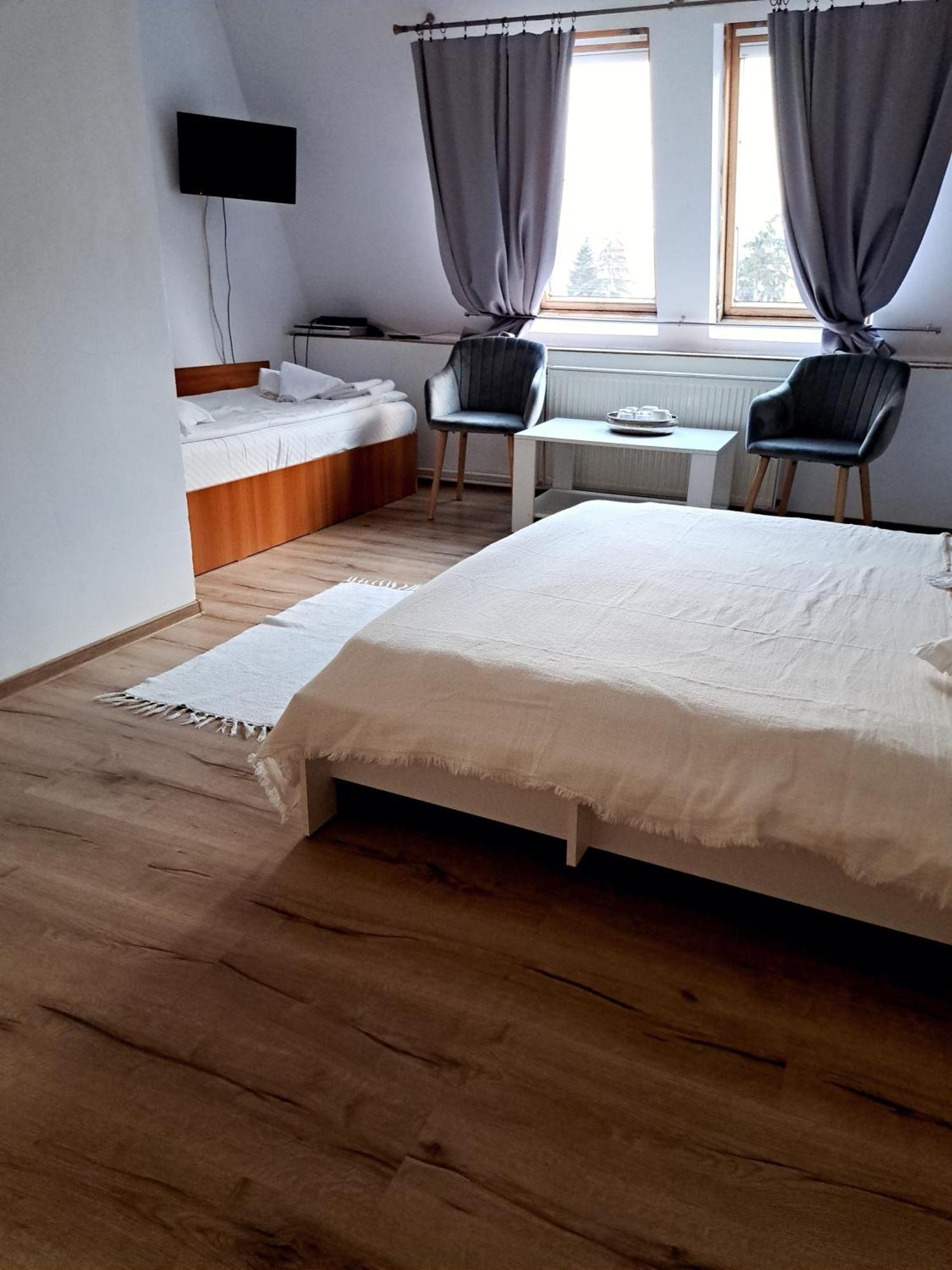Piccola Italia Casa Racovita Cluj-Napoca Extérieur photo