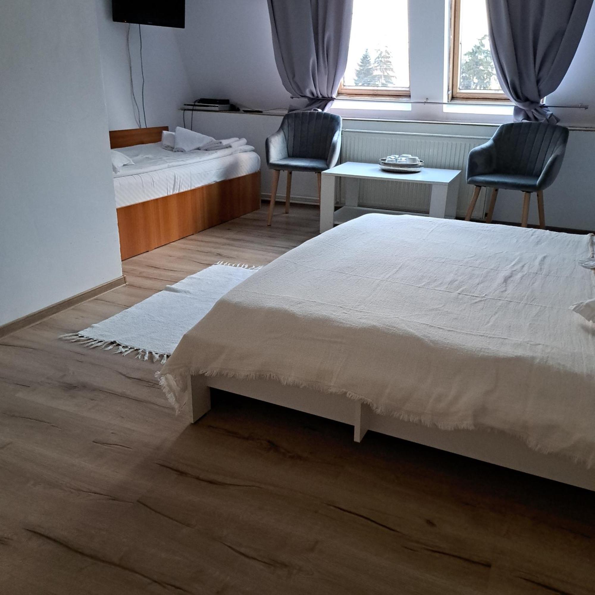 Piccola Italia Casa Racovita Cluj-Napoca Extérieur photo